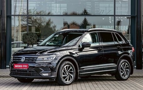Volkswagen Tiguan II, 2020 год, 2 435 000 рублей, 1 фотография