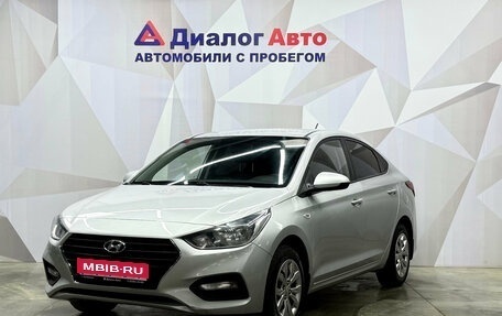Hyundai Solaris II рестайлинг, 2017 год, 1 120 000 рублей, 1 фотография