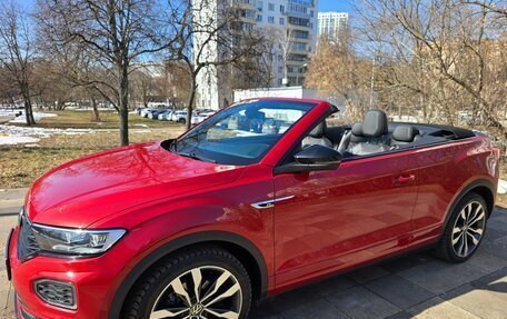 Volkswagen T-Roc I, 2021 год, 4 040 000 рублей, 1 фотография