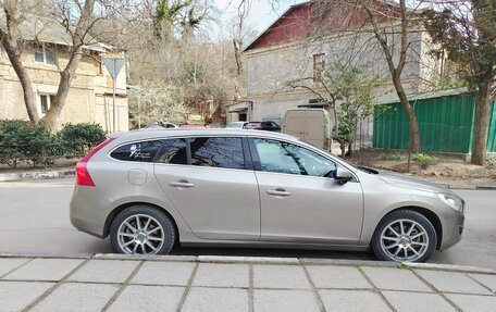 Volvo V60 I, 2013 год, 1 600 000 рублей, 2 фотография