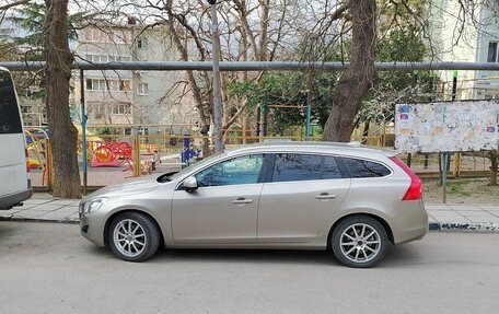 Volvo V60 I, 2013 год, 1 600 000 рублей, 4 фотография