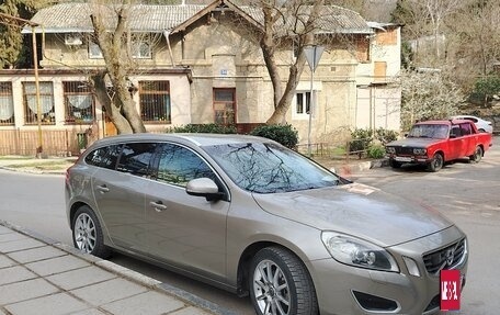 Volvo V60 I, 2013 год, 1 600 000 рублей, 5 фотография