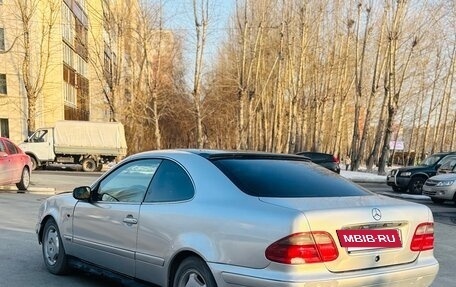 Mercedes-Benz CLK-Класс, 1999 год, 270 000 рублей, 4 фотография