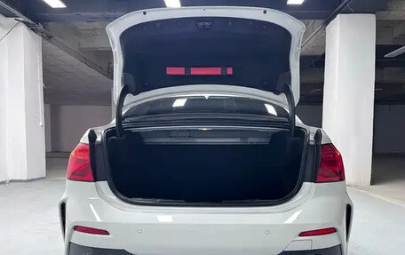 BMW 1 серия, 2019 год, 1 382 000 рублей, 7 фотография