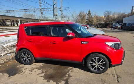 KIA Soul II рестайлинг, 2014 год, 900 000 рублей, 2 фотография