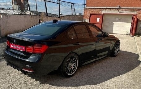 BMW 3 серия, 2012 год, 2 600 000 рублей, 2 фотография
