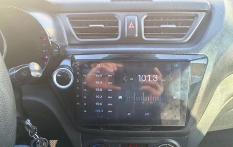 KIA Rio III рестайлинг, 2011 год, 850 000 рублей, 5 фотография