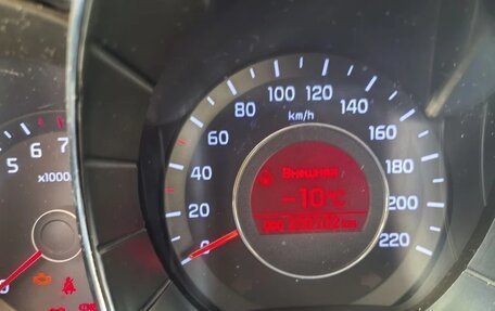 KIA Rio III рестайлинг, 2011 год, 850 000 рублей, 4 фотография