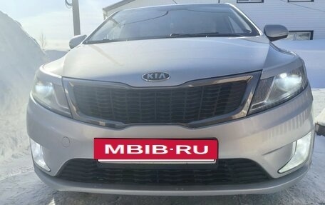 KIA Rio III рестайлинг, 2011 год, 850 000 рублей, 6 фотография