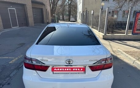 Toyota Camry, 2017 год, 1 890 000 рублей, 5 фотография