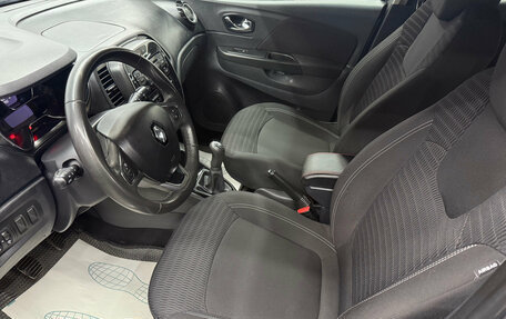 Renault Kaptur I рестайлинг, 2017 год, 1 120 000 рублей, 8 фотография