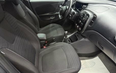 Renault Kaptur I рестайлинг, 2017 год, 1 120 000 рублей, 13 фотография