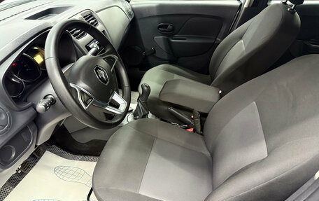 Renault Logan II, 2019 год, 920 000 рублей, 8 фотография