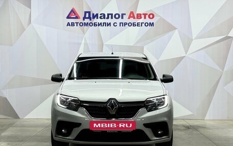 Renault Logan II, 2019 год, 920 000 рублей, 2 фотография