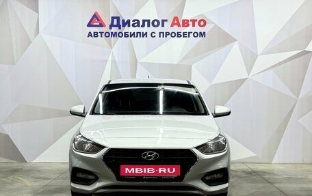 Hyundai Solaris II рестайлинг, 2017 год, 1 120 000 рублей, 2 фотография