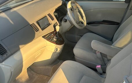 Toyota ISis I, 2013 год, 1 329 000 рублей, 4 фотография