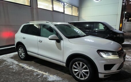 Volkswagen Touareg III, 2016 год, 3 550 000 рублей, 1 фотография