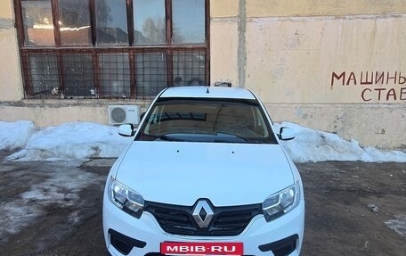 Renault Logan II, 2021 год, 700 000 рублей, 1 фотография