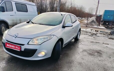 Renault Megane III, 2012 год, 700 000 рублей, 1 фотография