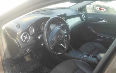 Mercedes-Benz GLA, 2015 год, 1 650 000 рублей, 4 фотография