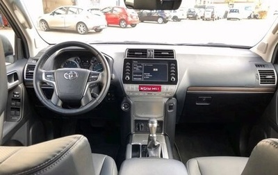 Toyota Land Cruiser Prado 150 рестайлинг 2, 2024 год, 7 560 000 рублей, 1 фотография