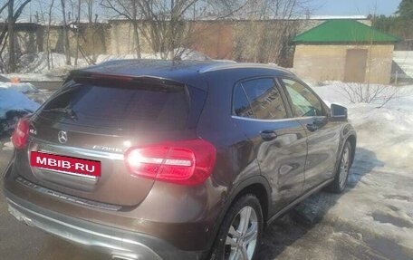 Mercedes-Benz GLA, 2015 год, 1 650 000 рублей, 2 фотография