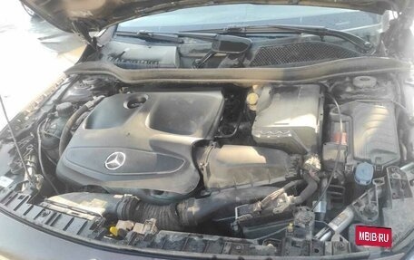 Mercedes-Benz GLA, 2015 год, 1 650 000 рублей, 10 фотография