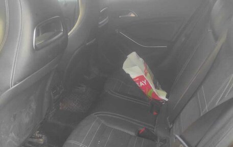 Mercedes-Benz GLA, 2015 год, 1 650 000 рублей, 14 фотография