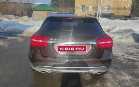 Mercedes-Benz GLA, 2015 год, 1 650 000 рублей, 13 фотография