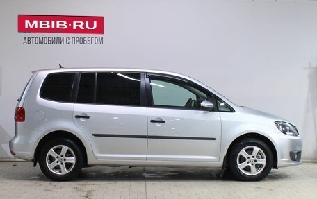 Volkswagen Touran III, 2011 год, 939 000 рублей, 8 фотография