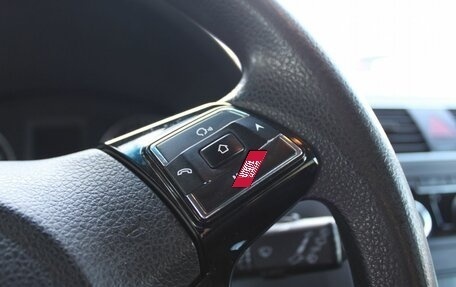 Volkswagen Touran III, 2011 год, 939 000 рублей, 14 фотография