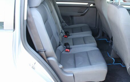 Volkswagen Touran III, 2011 год, 939 000 рублей, 19 фотография