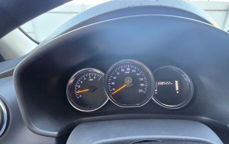 Renault Logan II, 2021 год, 700 000 рублей, 7 фотография