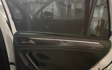 Volkswagen Tiguan II, 2018 год, 2 899 000 рублей, 12 фотография