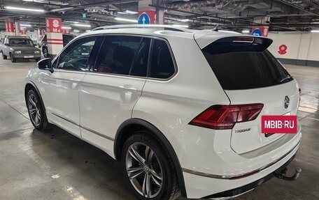 Volkswagen Tiguan II, 2018 год, 2 899 000 рублей, 8 фотография