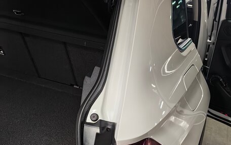 Volkswagen Tiguan II, 2018 год, 2 899 000 рублей, 16 фотография