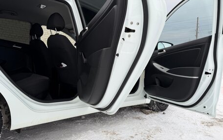 Hyundai Solaris II рестайлинг, 2013 год, 600 000 рублей, 6 фотография