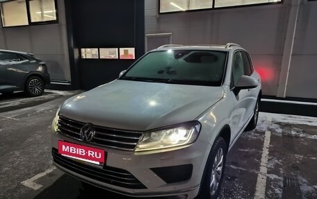 Volkswagen Touareg III, 2016 год, 3 550 000 рублей, 2 фотография