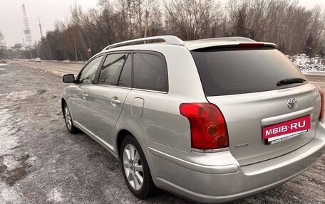 Toyota Avensis III рестайлинг, 2006 год, 700 000 рублей, 6 фотография