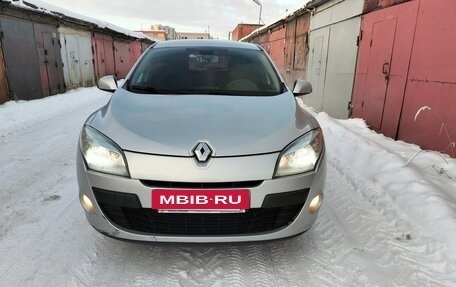 Renault Megane III, 2012 год, 700 000 рублей, 4 фотография