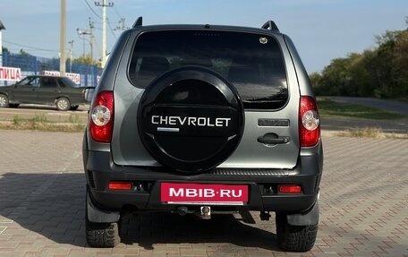 Chevrolet Niva I рестайлинг, 2019 год, 895 000 рублей, 6 фотография