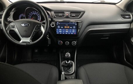 KIA Rio III рестайлинг, 2017 год, 890 000 рублей, 12 фотография