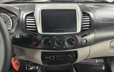 Mitsubishi L200 IV рестайлинг, 2010 год, 1 095 000 рублей, 12 фотография