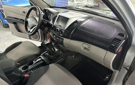 Mitsubishi L200 IV рестайлинг, 2010 год, 1 095 000 рублей, 15 фотография