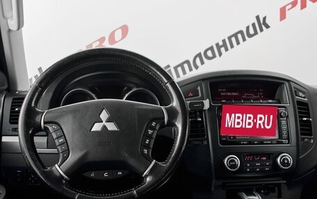 Mitsubishi Pajero IV, 2014 год, 1 990 000 рублей, 13 фотография