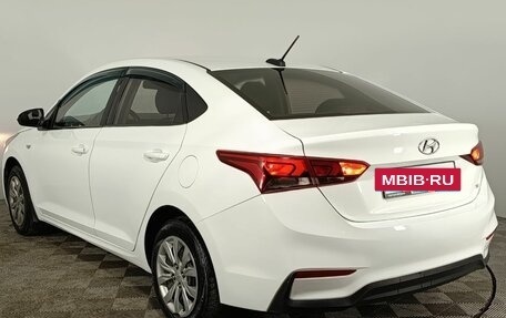 Hyundai Solaris II рестайлинг, 2019 год, 950 000 рублей, 5 фотография