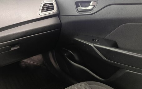 Hyundai Solaris II рестайлинг, 2019 год, 950 000 рублей, 16 фотография