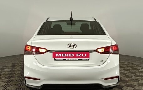 Hyundai Solaris II рестайлинг, 2019 год, 950 000 рублей, 6 фотография