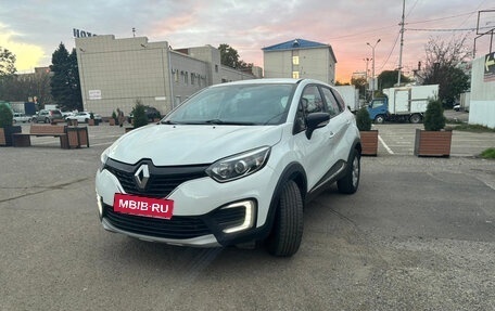 Renault Kaptur I рестайлинг, 2019 год, 850 000 рублей, 1 фотография