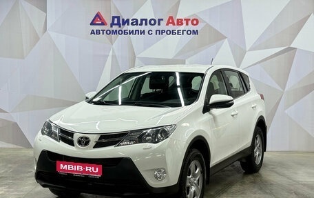 Toyota RAV4, 2014 год, 1 880 000 рублей, 1 фотография